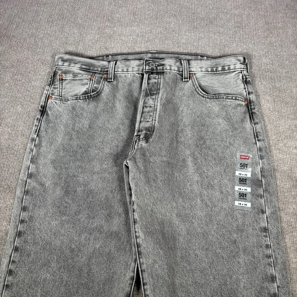 Levis 501 Jeans Mens 38x30 Original Fit Straight Leg Gray‎ Denim Cotton NWOT